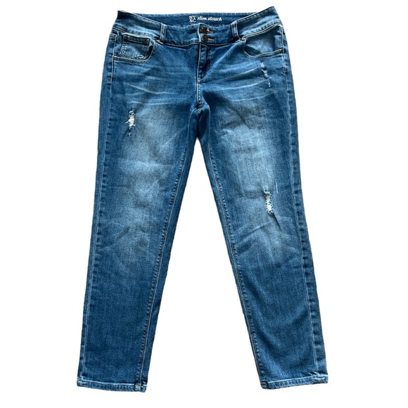New York & Company Denim - New York and Company Women's Distressed Tapered Leg Slim‎ Slouch Jeans Sz. 10